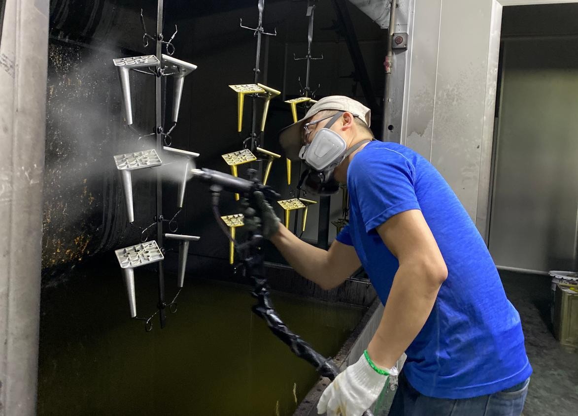 Surface finishing workshop photo 5